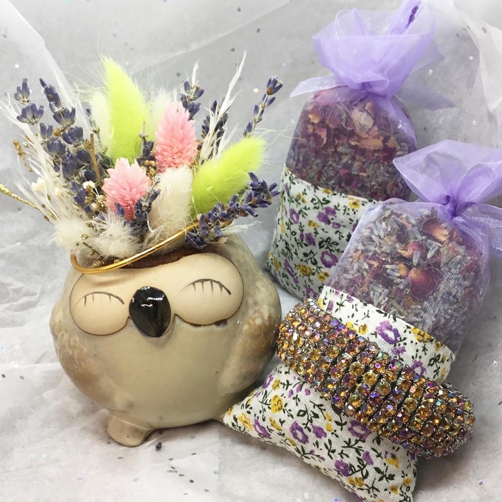 Lavender Owl Arrangement Bracelet Sachet Gift Set